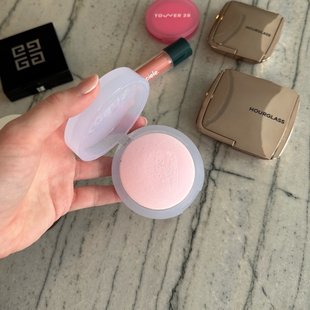 Makeup Bundle (8) - Picture 11 of 13